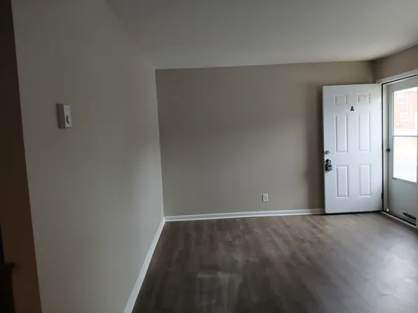 1920 Batts Ln APT A, Clarksville, TN 37042