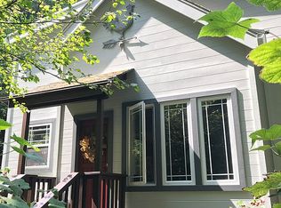 26527 Freezeout Rd, Duncans Mills, CA 95430