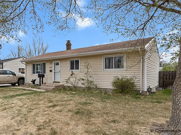 4004 E 9th St, Cheyenne, WY 82001