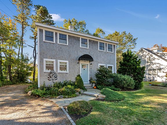 2nd image of 139 Bourne Avenue