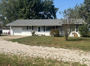 101 S Highway St, Palestine, IL 62451