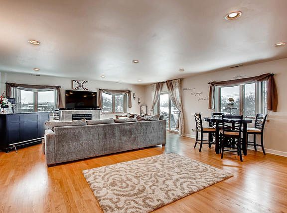 2nd image of 6005 N Kimball Ave APT 3C