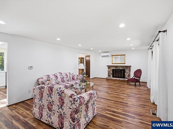 3rd image of 3850 NW Elmwood Dr