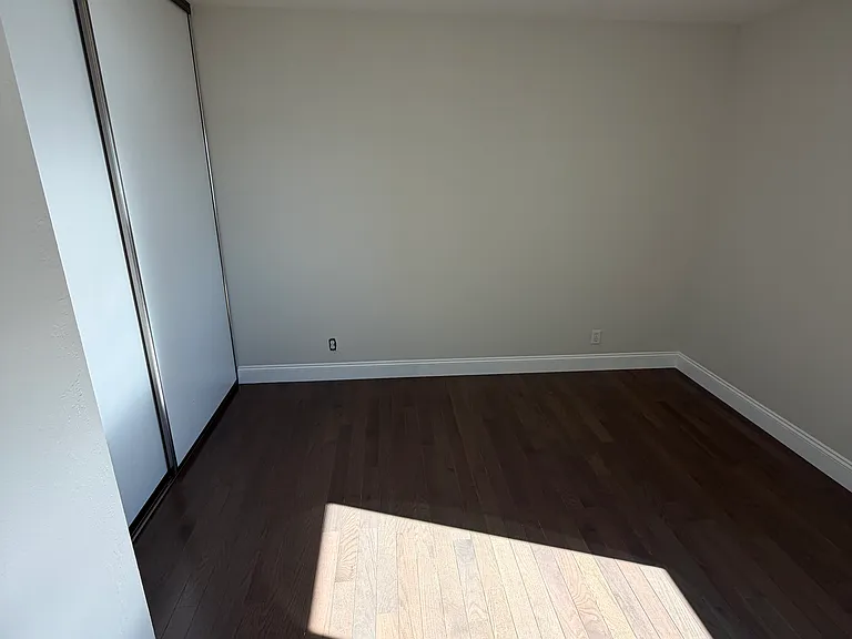186 Beach Park Blvd — Photo 22