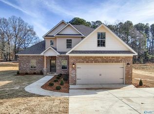 17728 Wells Rd, Athens, AL 35613
