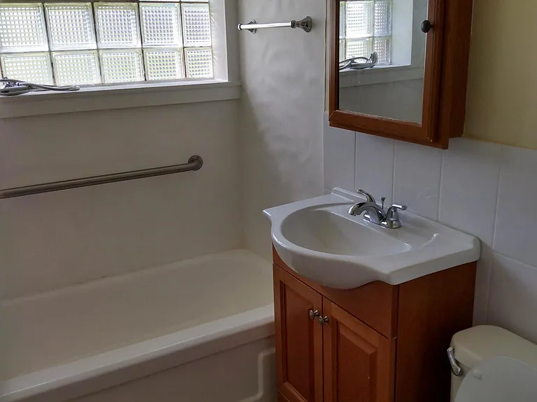 20411 Randolph Pkwy #B2 — Photo 4