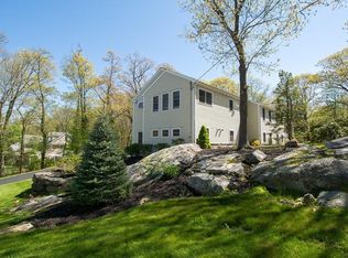 4 Rustic Dr, Cohasset, MA 02025