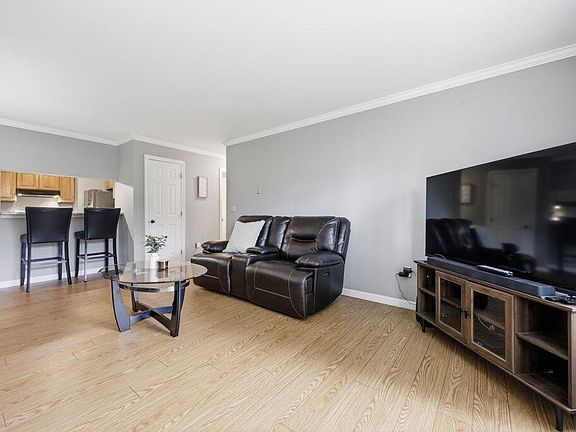 3rd image of 161 Saco Avenue #111