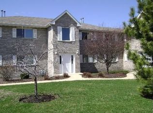 310 Loyola Dr APT B, Elgin, IL 60123