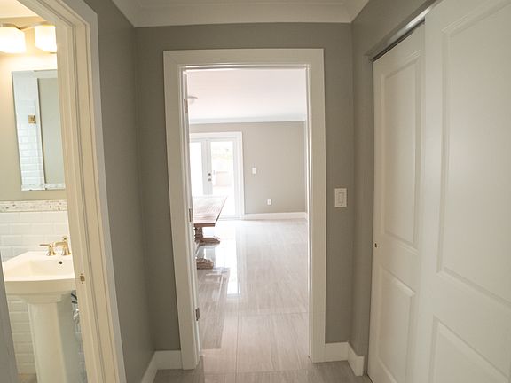 4th image of 8261 NW 165th Ter