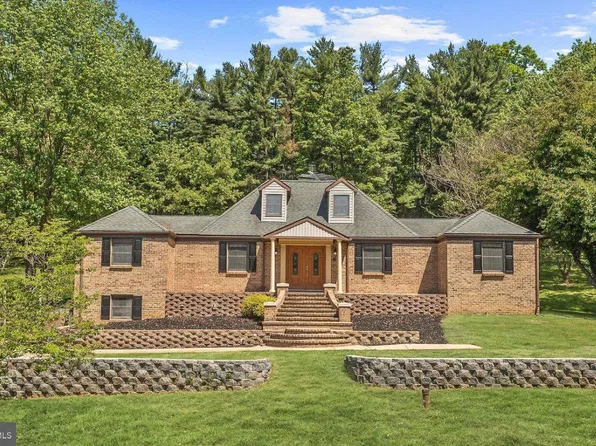 412 Leppo Rd, Westminster, MD 21158