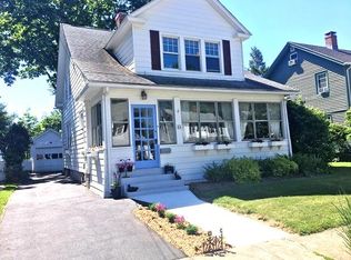 24 Lake St, Hamden, CT 06517