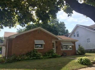 523 N Main St, Stockton, IL 61085