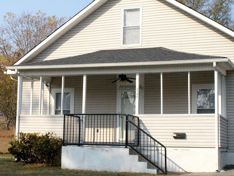 1st image of 2705 Jefferson Ave