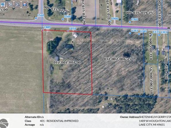 1459 W Houghton Lake Rd, Lake City, MI 49651