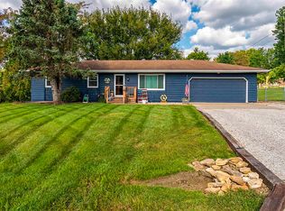 5001 NW Kendall Dr, Topeka, KS 66618