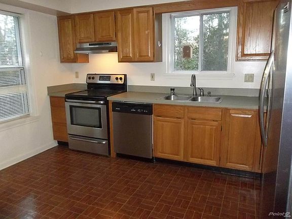 3rd image of 23324 White Elm Ct