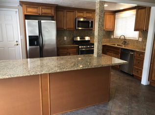 23065 Cavanaugh Rd, Lake Forest, CA 92630