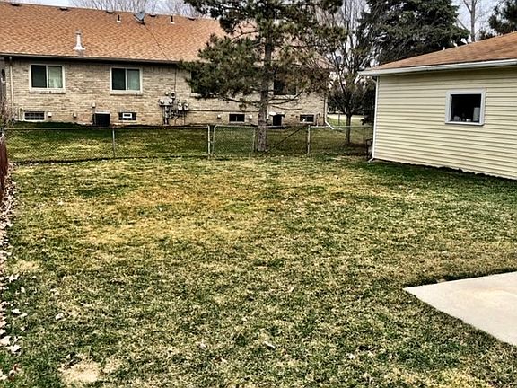 4th image of 50769 Seaden Dr