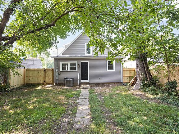 5th image of 4005 Cornelius Ave