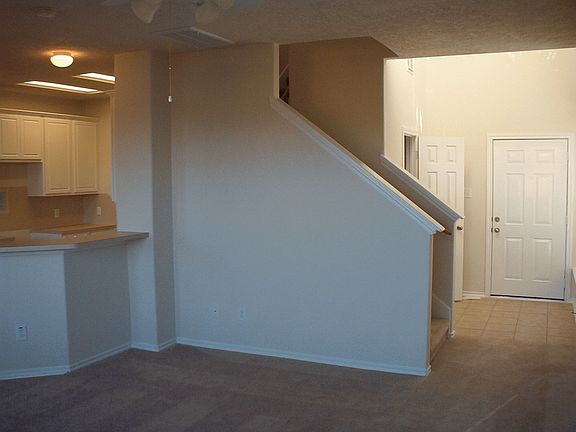5th image of 8730 Thistlemoor Ln
