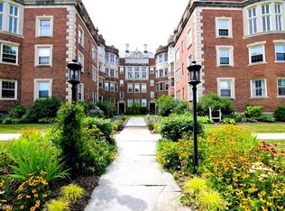 16300 Van Aken Blvd #103B, Cleveland, OH 44120