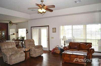 5 Living area view 2