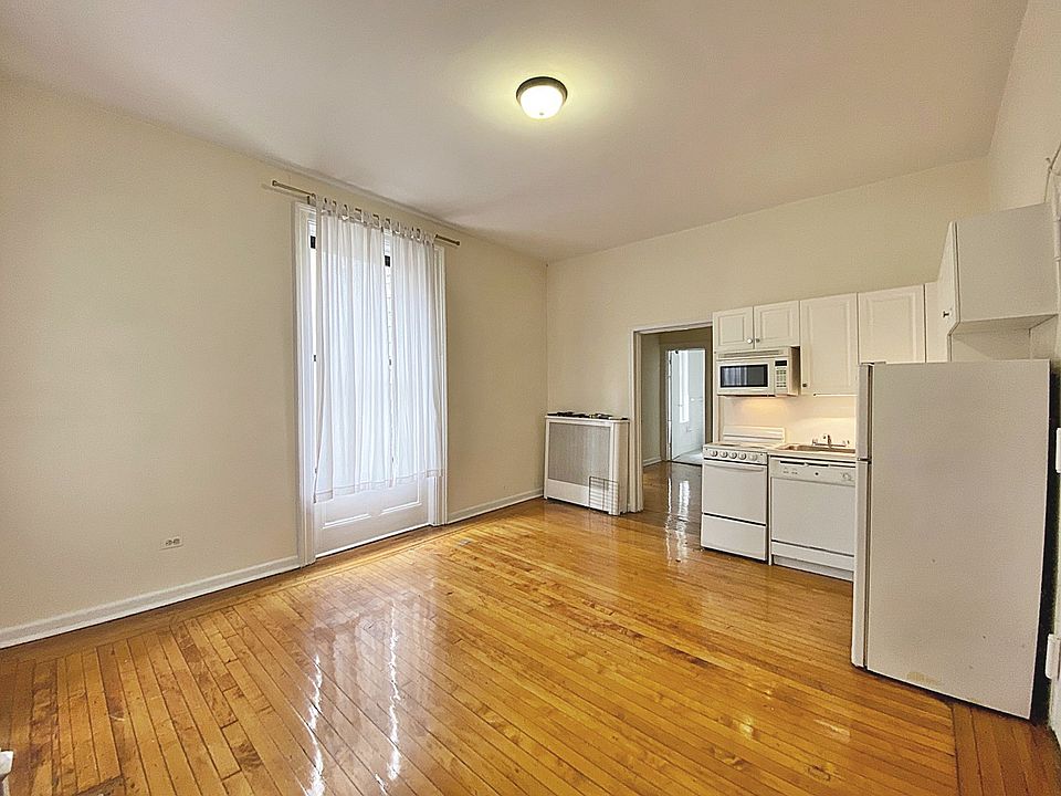 1st image of 210 W 94th St #2W