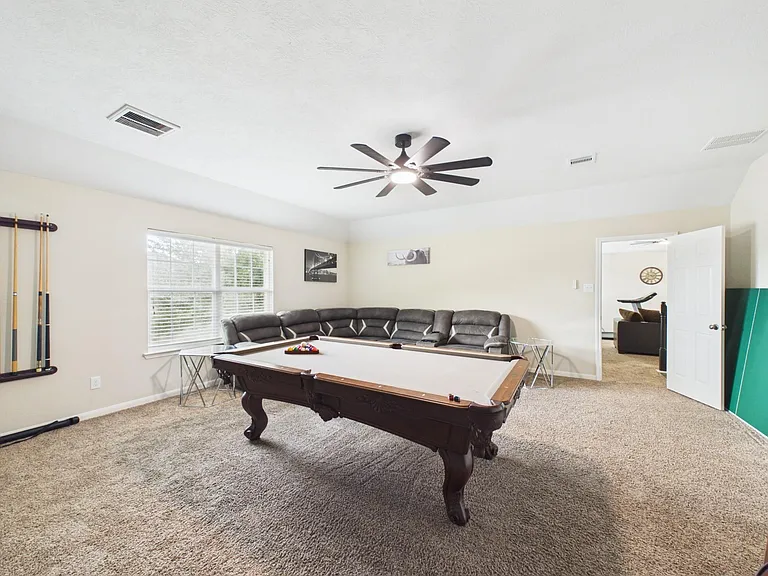 9426 Russeff Field Ln — Photo 33