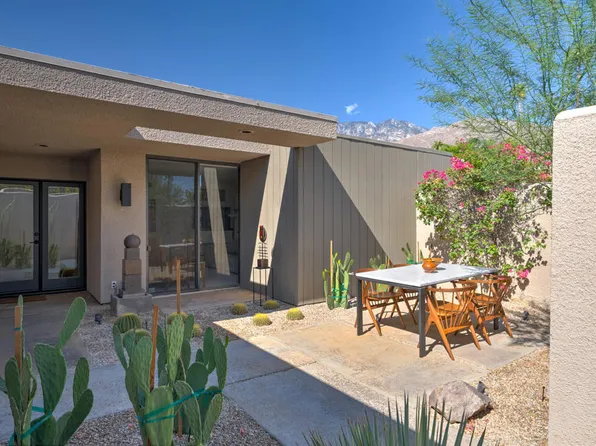 1849 S La Paloma, Palm Springs, CA 92264