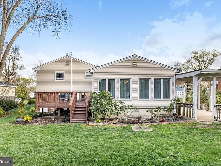 205 Tapawingo Rd SW — Photo 34