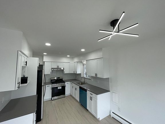 3rd image of 14 Hamilton Ave