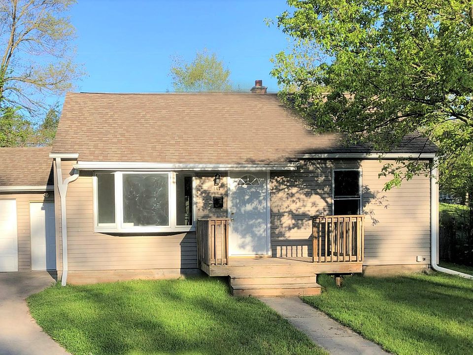 1st image of 147 Pleasant Ave