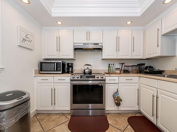 5th image of 8821 NW 38th Drive #205a