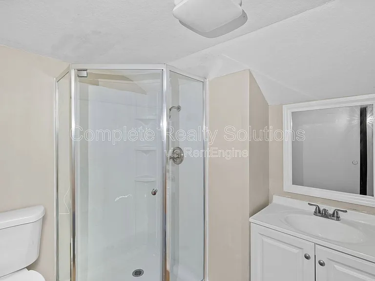 7109 Eugene Ave — Photo 32