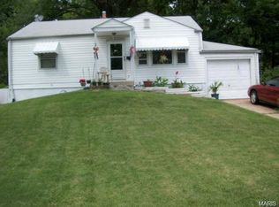 1 Winshire Ct, Saint Louis, MO 63135