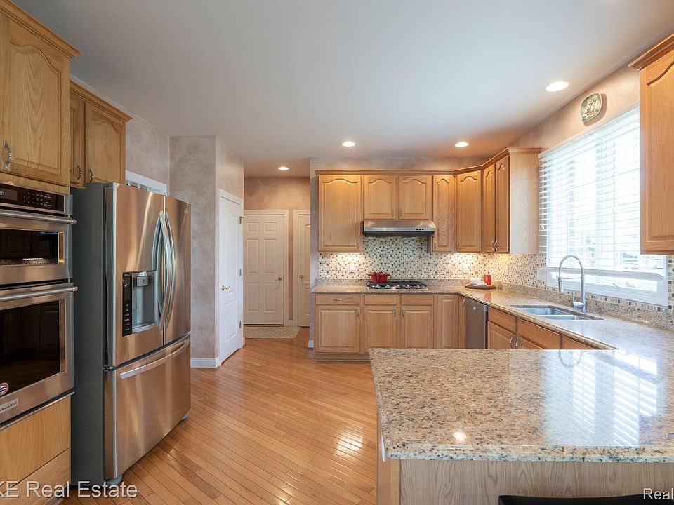 15396 Bay Hill Dr, photo 24