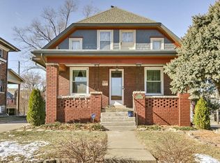 2700 Charlotte St, Kansas City, MO 64109