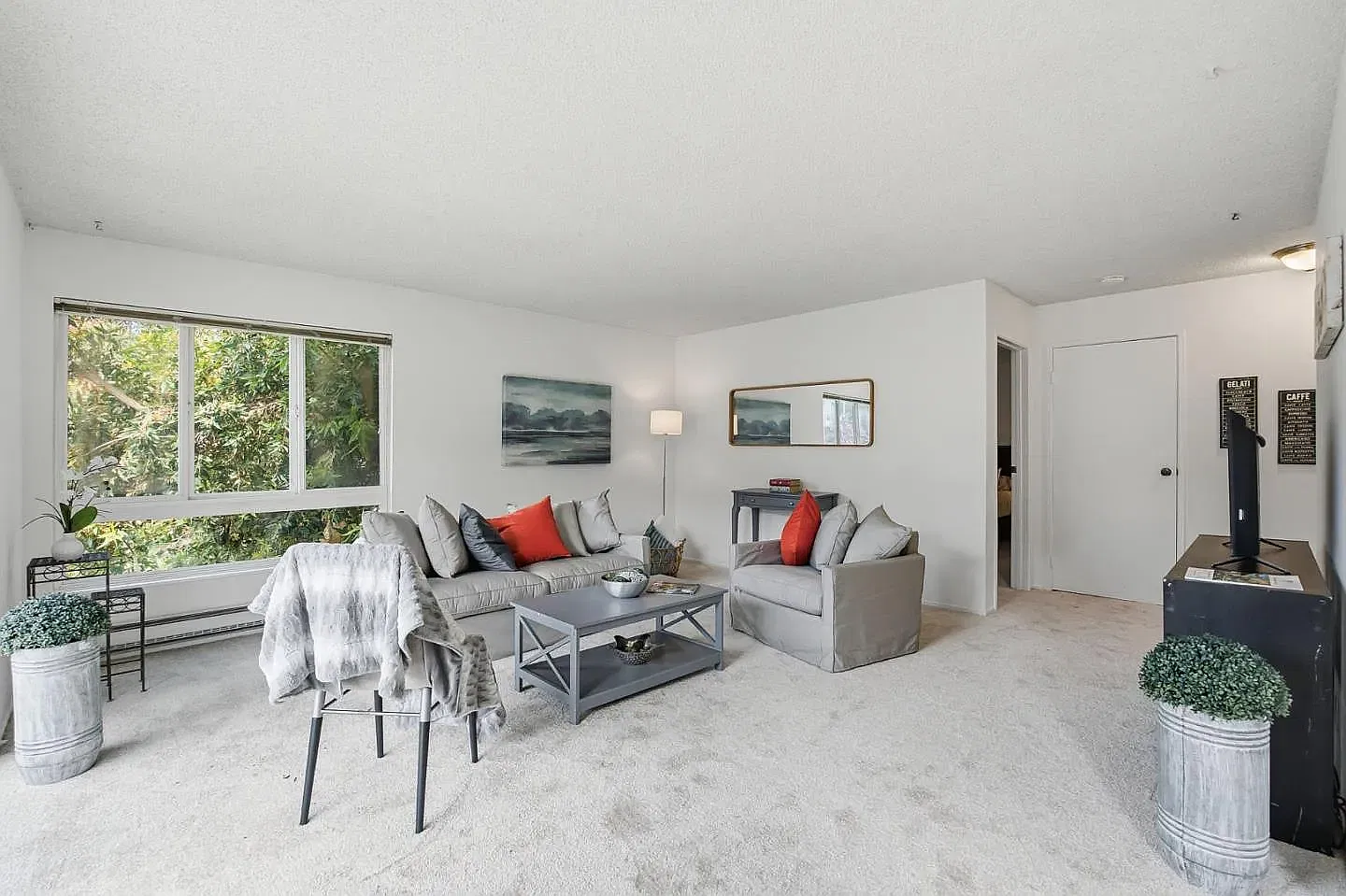 1 bed, 758 sqft, $3,100 — Photo 1
