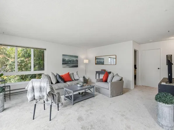 821 N Humboldt St APT 301, San Mateo, CA 94401