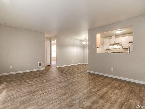 2nd image of 1919 S I St APT 3