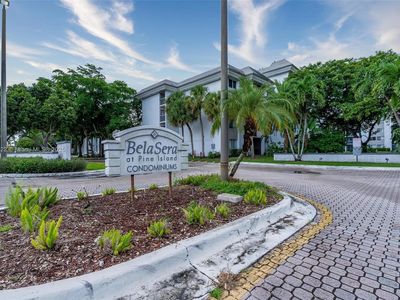 711 N Pine Island Rd APT 410, Fort Lauderdale, FL, 33324