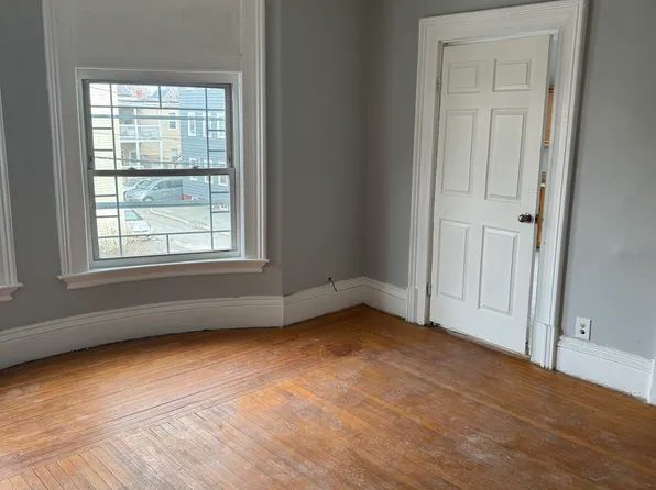 662-664 Western Ave #2, Lynn, MA 01905