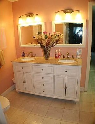 2nd Floor Full Bath