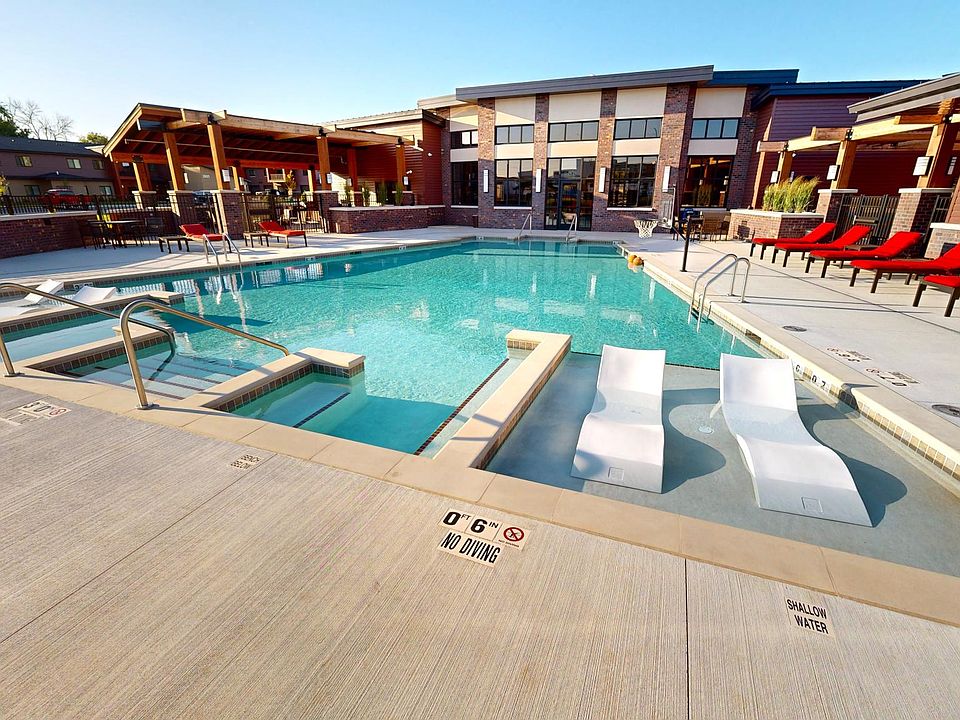 Resort Style Pool