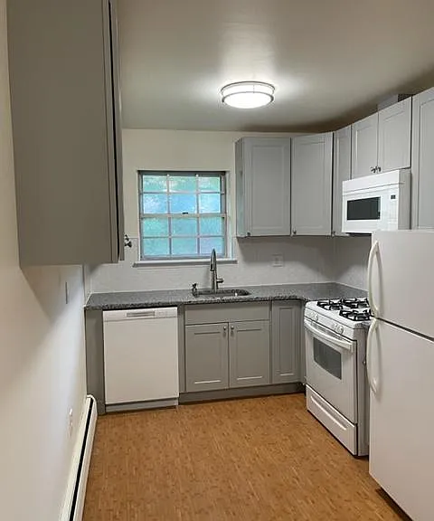 320 South St #11D — Photo 1