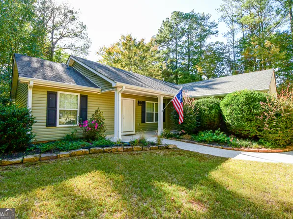 1995 Moore Rd, Moreland, GA 30259