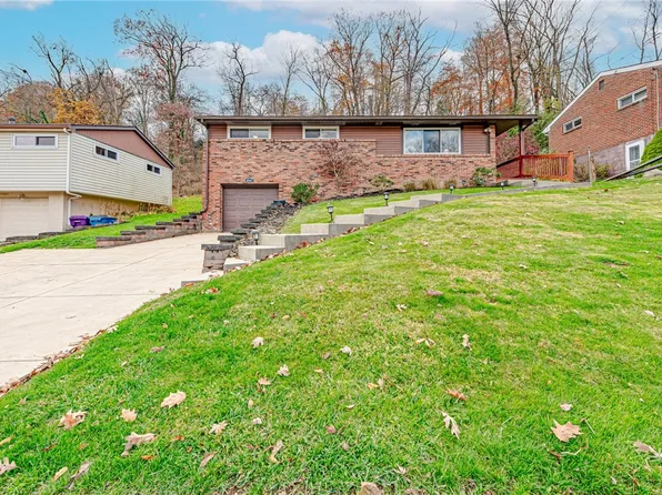 4847 Hialeah Dr, Pittsburgh, PA 15239