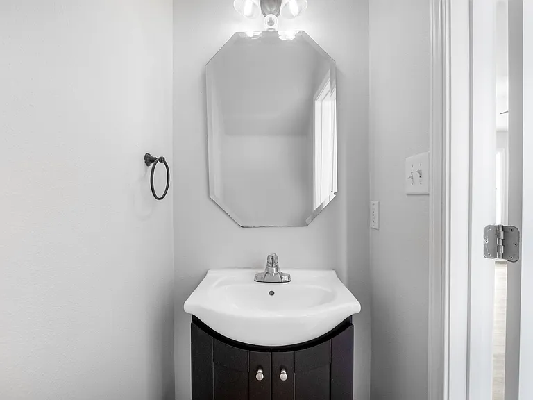 10609 Spring Rain Ct — Photo 13