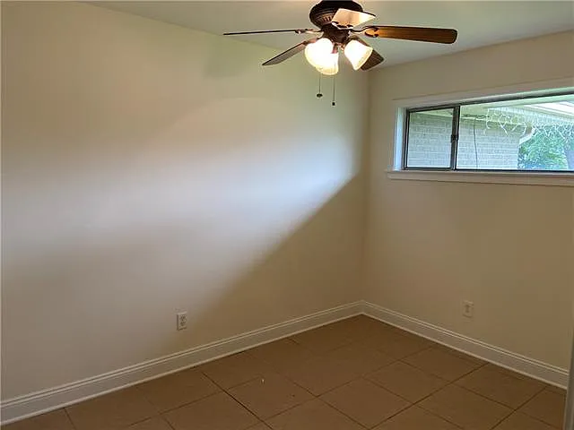 325 Filmore Ave — Photo 4